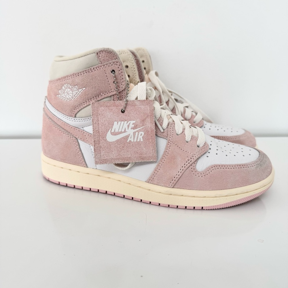 Nike Air Jordan 1 Retro High Top OG ‘Washed Pink’ Size 7.5 Women’s - Picture 2 of 11